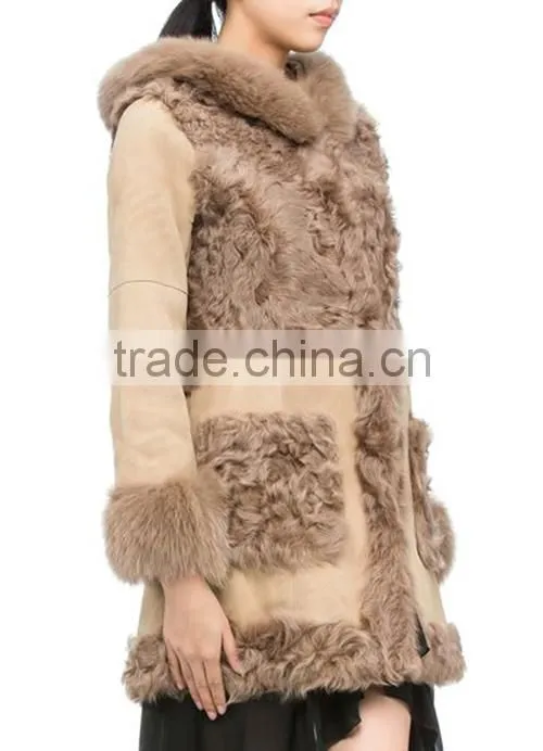 Popular women sheepskin winter hooded coat with fox fur