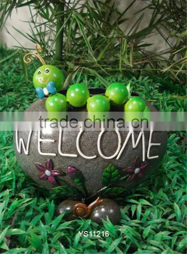 Yongsheng low factory price wrought iron wall planter pot with metal material Superior Quality