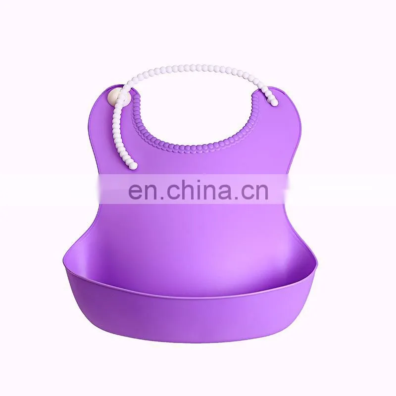 Hot selling latest baby bib silicone waterproof cute baby bandana bib for feeding