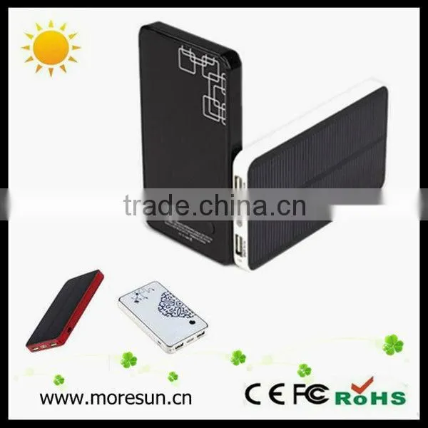 Hot selling emergency universal power bank solar charger