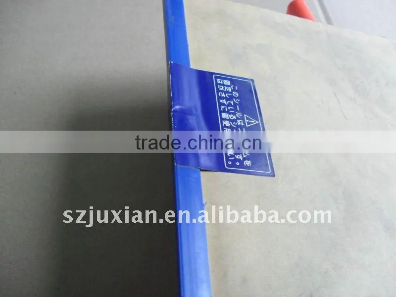 plastic binder clip
