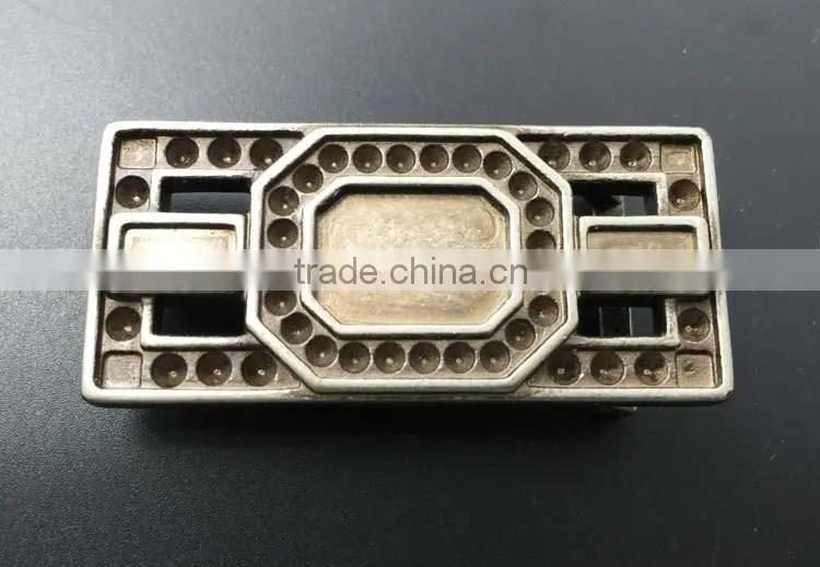 Belt buckle blank in antique brass