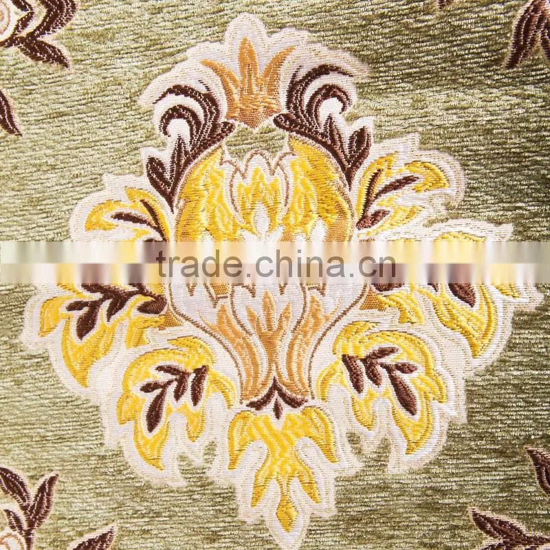 PLUS Indian Silk Table Runner