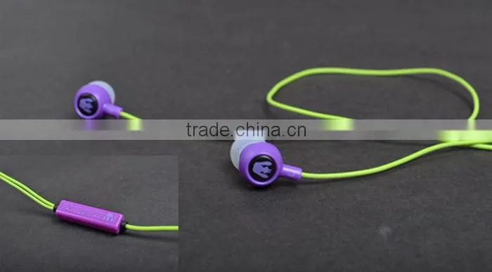 promotion beautiful gift plastic covers for earphone for iphone5