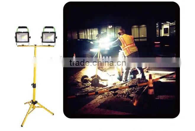 30W LED Flood IP65 Outdoor Portable Battery LED Work Lights 15V DC Dimmable Rechargeable LED Lights
