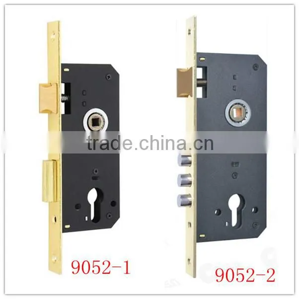 Flush handle lock and inner door lock locker lock system
