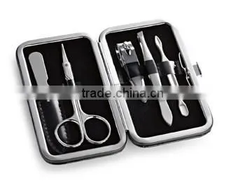 Hot sale manicure set nail clipper &pedicure set with high qualiry and cheap price
