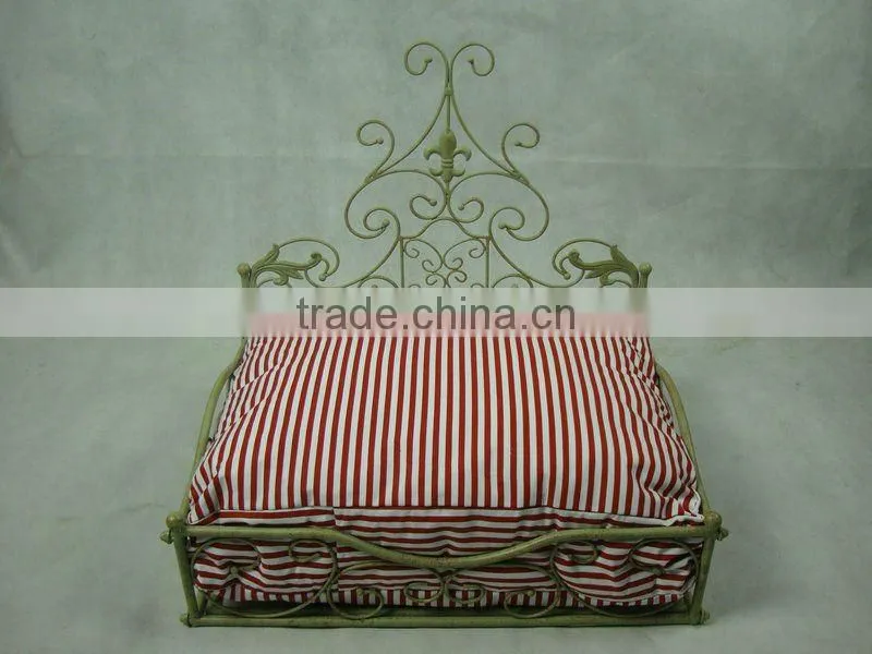 Metal Animal Bed