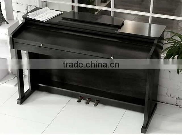 88 weighted keys 3 pedal digital piano in black