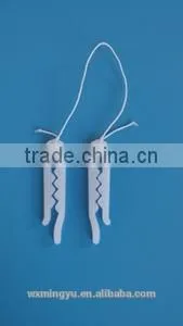 PLASTIC CLIP WITH RUBBER STRING 3.8cm plastic tooth clip