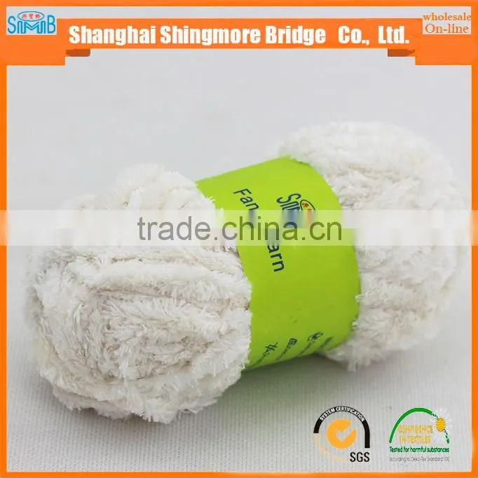 China fancy yarn supplier wholesale chenille yarn for knitting scarf with cheap price