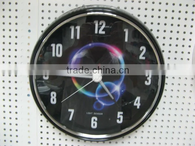 silence 12" Smart light metal wall clock