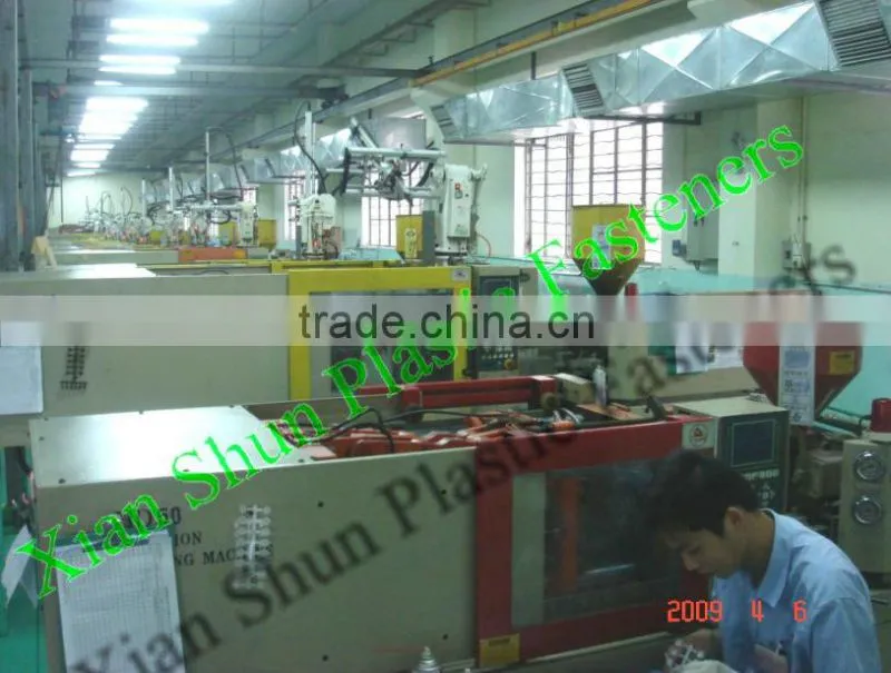 Plastic Rivet Auto Clip