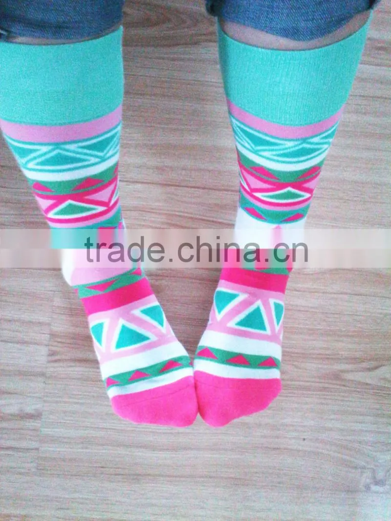 Newest Custom Design Digital Hot Sale In-Stock Socks Colorful Stripe 100% Cotton Socks