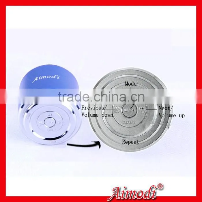 best promotional gift Miniion mini Portable speaker with fm radio