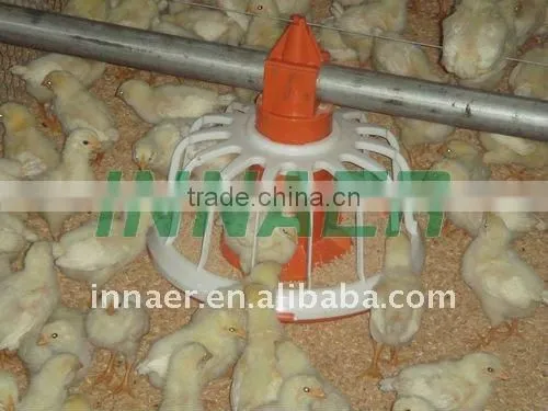 Automatic feeding line for layers and broilers