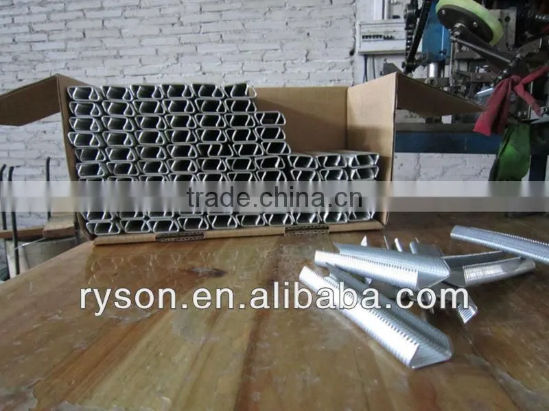 Easily operated Hog-Ring(HR22) stapler