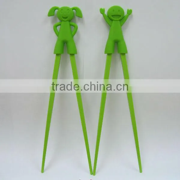 2013 hot selling silicon chopstick with sleeve for little boys/girls
