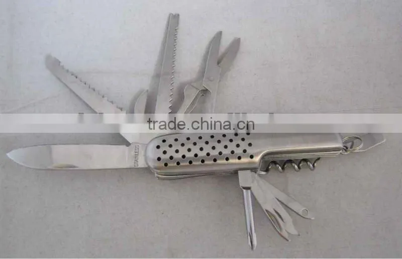 Multifunctional camping knife / pocket knife