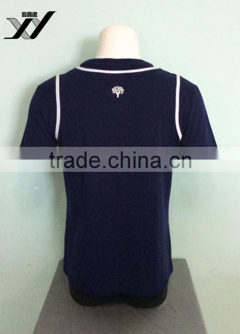Unisex t-shirt with company logo pattern