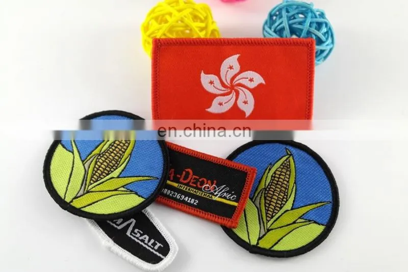 die-cut shape beatiful white background school woven badge customized cheap woven badge for kids personal woven badge for cloth
