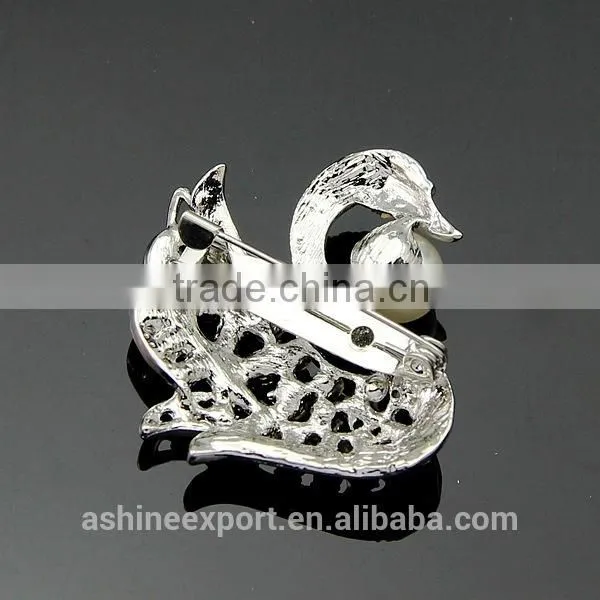 Cute animal series-noble exquisite swan pearl rhinestone brooch/handmade brooch
