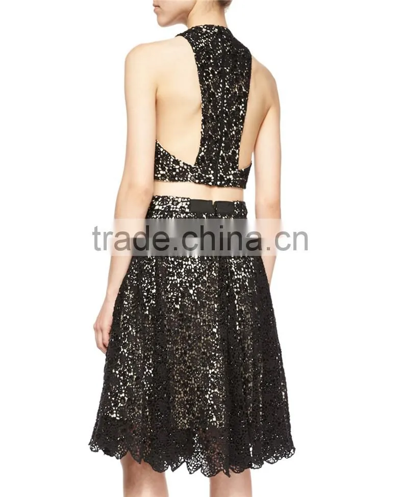 Women top 2015 OEM fashion latest sleeveless racerback lace crop top SYA15369