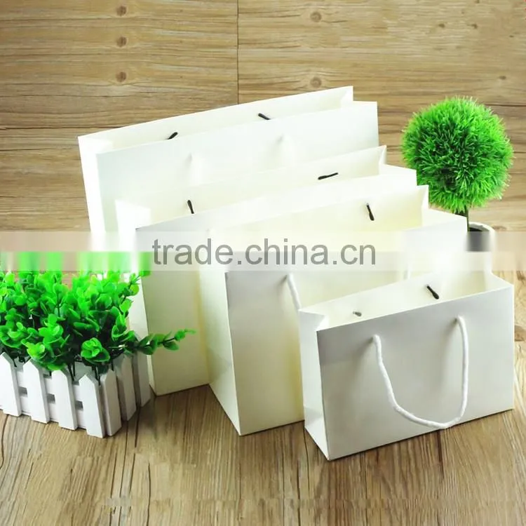 Cheap Paper Packing Pouches Gift Packing Pouch