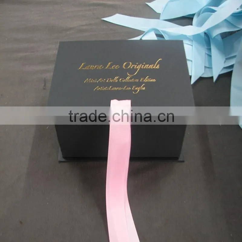 Romantic Gold stamping Cosmetic hardboard Box with colorful ribbon