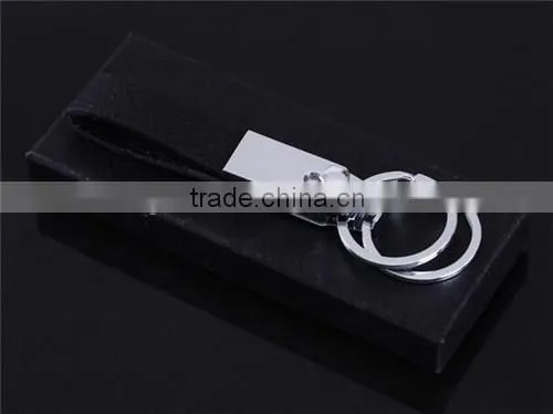 Cheap custom zinc alloy black initial leather keychain