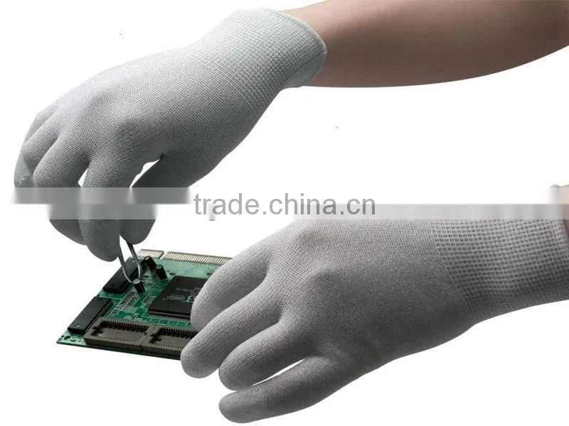 White nylon gloves with polyurethane