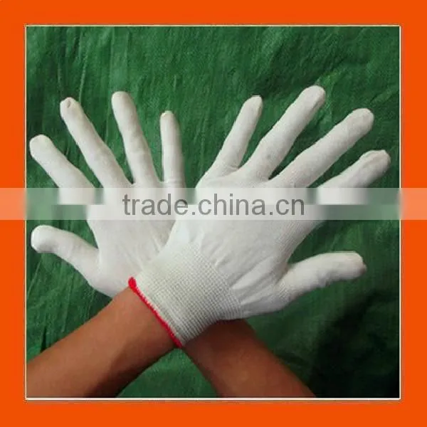 100% Nylon Gloves