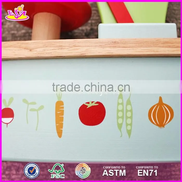 2016 New design children pretend play funny wooden scales toy W10D148