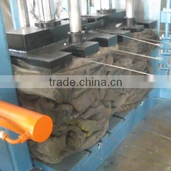 Scrap Truck Tyre Press Baler Machine