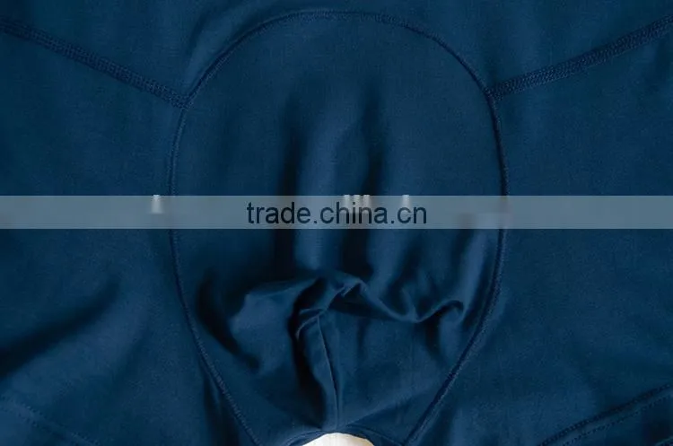 cheap price high qualtiy seamless men boxer