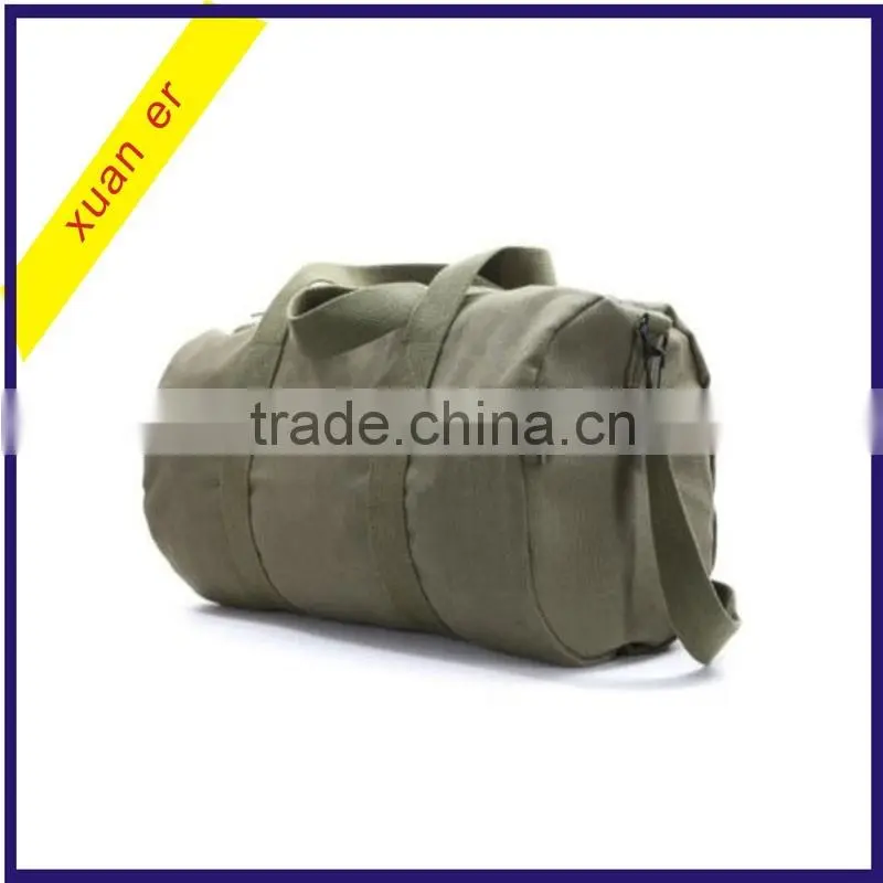 Wholesale cheap waterproof canvas duffel sport bag in alibaba china
