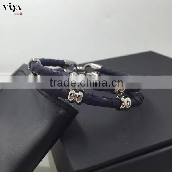 2016 New Trendy Most Popular Wholesale New Year's Gift Item Luxury Stingray Leather Bracelet For Men
