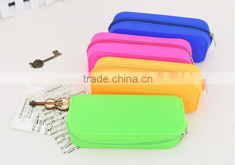2015 Hot selling Silicone kids glasses case/glasses case for men/mens glasses case