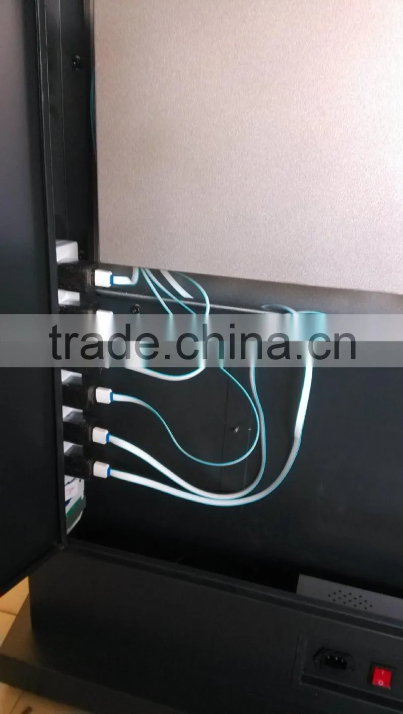 19 inch free charge phone charging kiosk