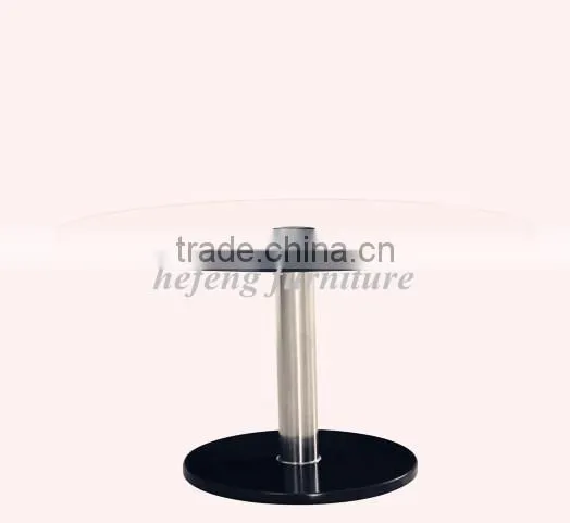 Round glass dining table for christmas