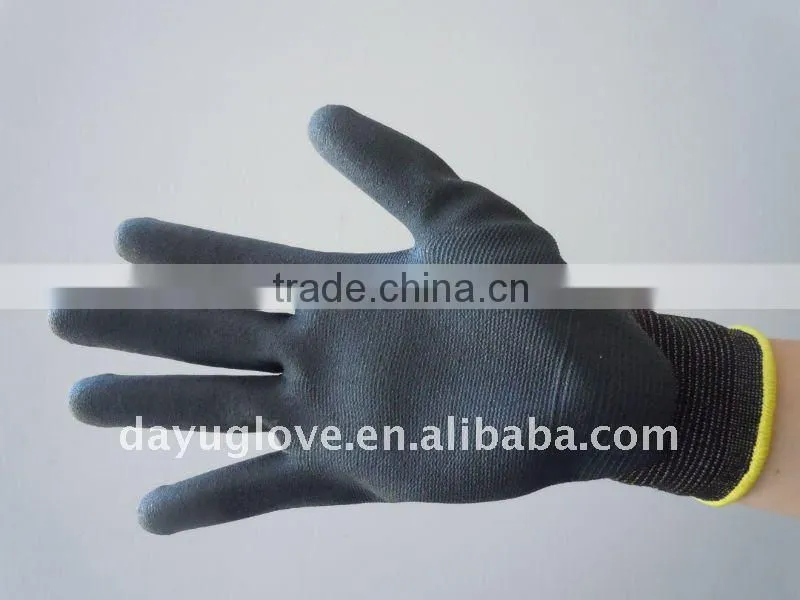 Knitted Glove with WPU (Waterborne PolyUrethane) Coating with Yellow Brim