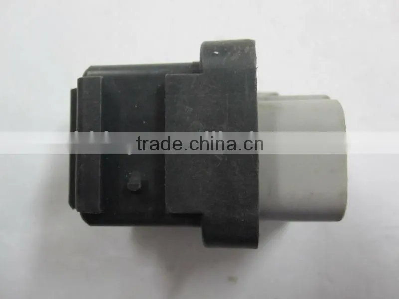 Auto parts GLOW PLUG RELAY 12V oem:28610-64170 for TOYOTA