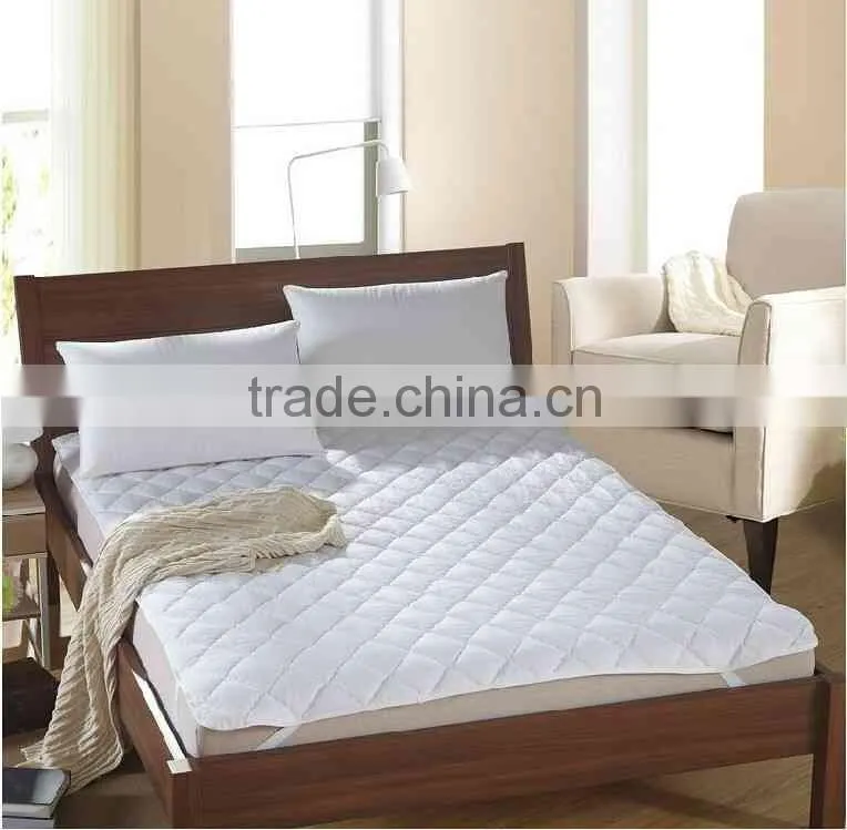 Patterned TPU Laminated Waterproof Summer Cool Ice Mattress Pad