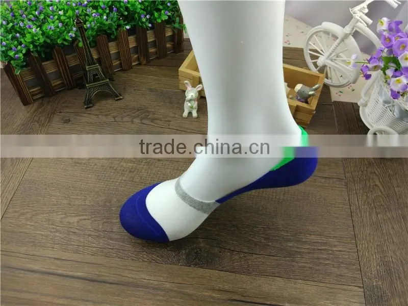 Socks Wholesale Wide red stripe No show socks,invisible socks China supplier