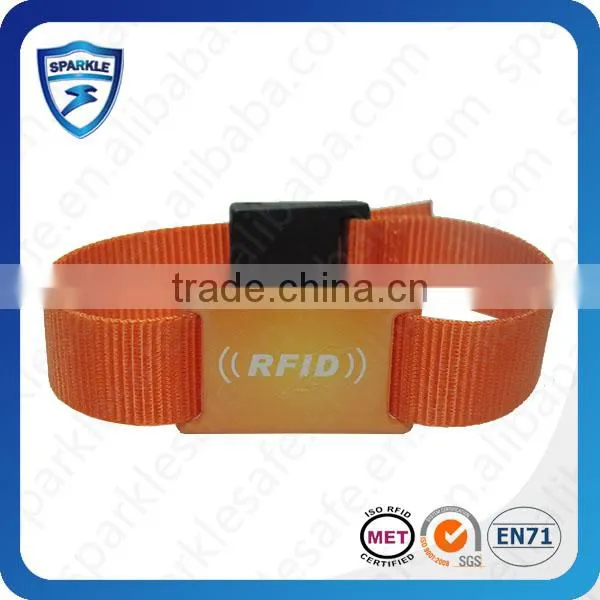 high quality passive 125KHz Nylon RFID Wristband