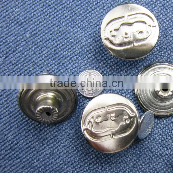 High end Buttons Manufacturer