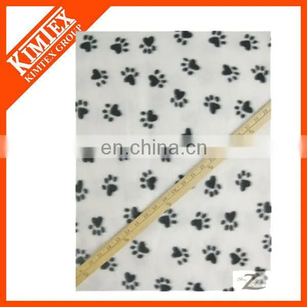 Black& white paws print polar fleece blankets