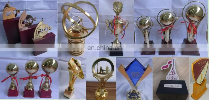 Dubai sheikh hand design wooden holder trophy