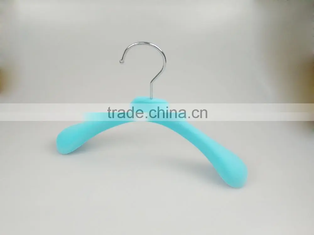 HA6978 beautiful color nonslip velvet baby coat hanger velvet hangers flocking