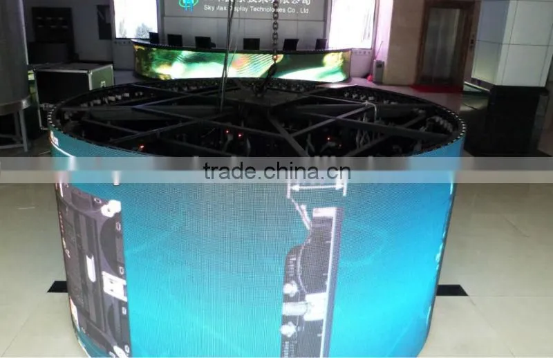 P5 SMD indoor full color round led display screen